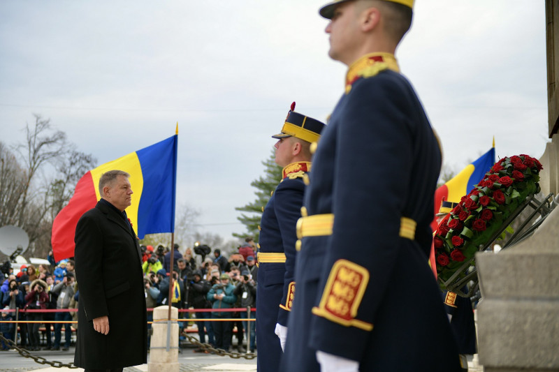 iohannis parada ziua nationala fb.jpg 1