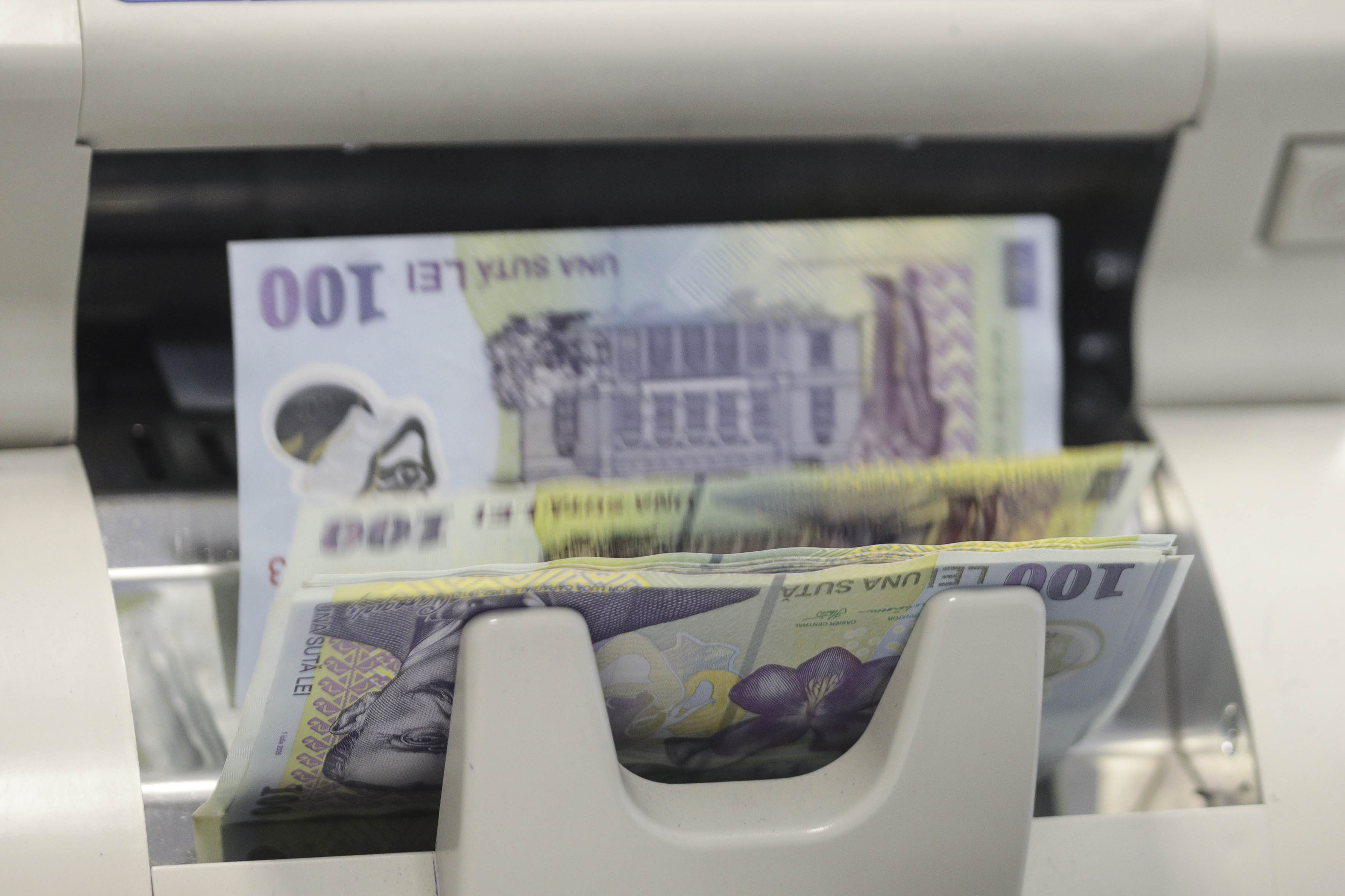 PSD: In urma ordonanţei privind amanarea ratelor au de caştigat doar bancile. Vom corecta lucrurile in Parlament