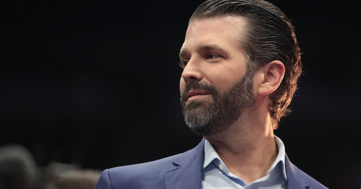 Numerele private de telefon ale prim-ministrului australian și Donald Trump Jr. expuse