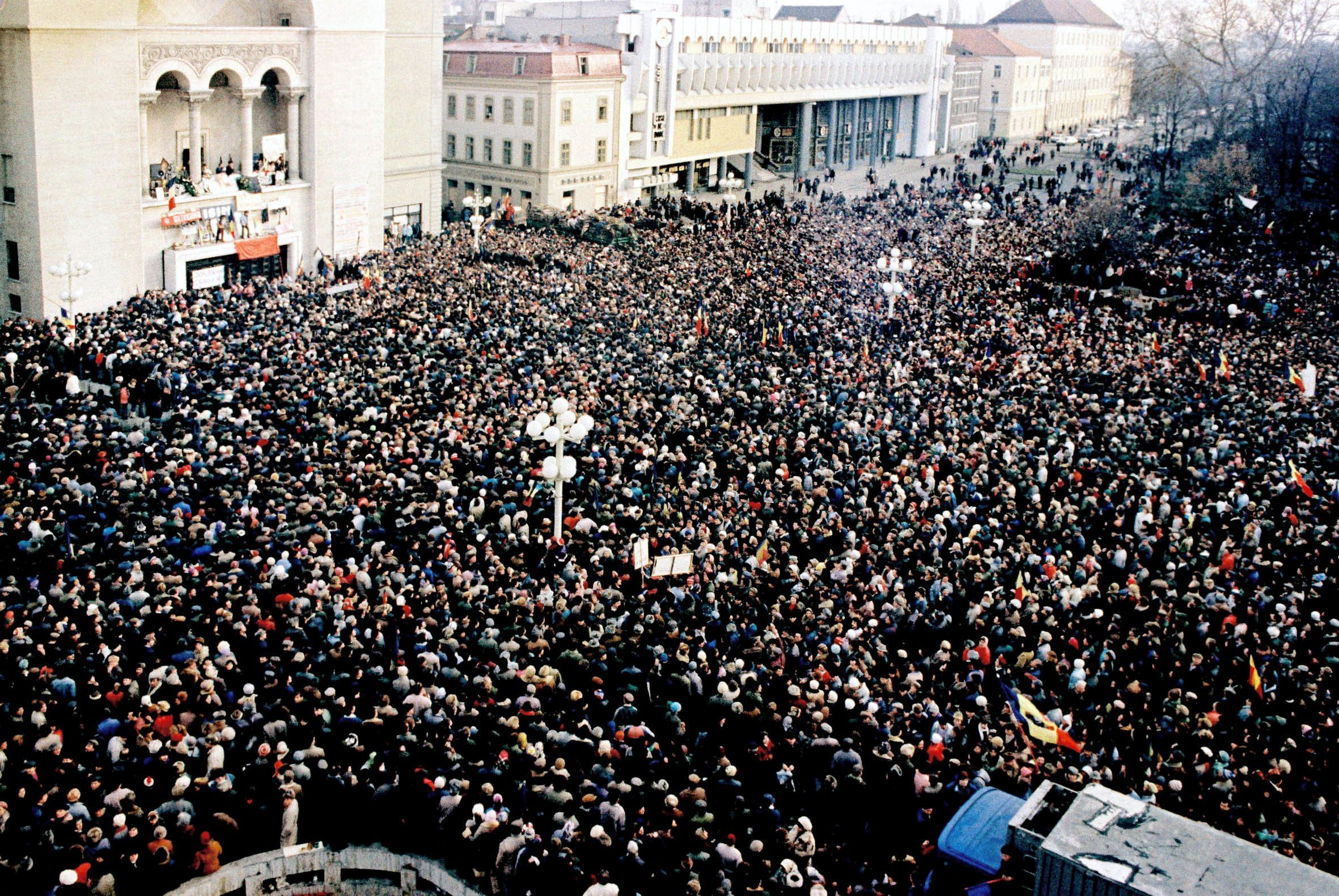 36 de ani de la Revoluția din 1989. Pe 16 decembrie, timișorenii au strigat „Jos Ceaușescu”