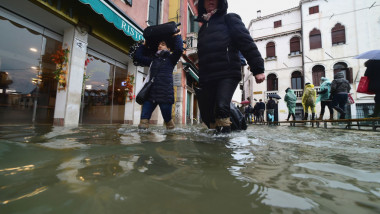 Flooded Venice Faces Another Tidal Surge