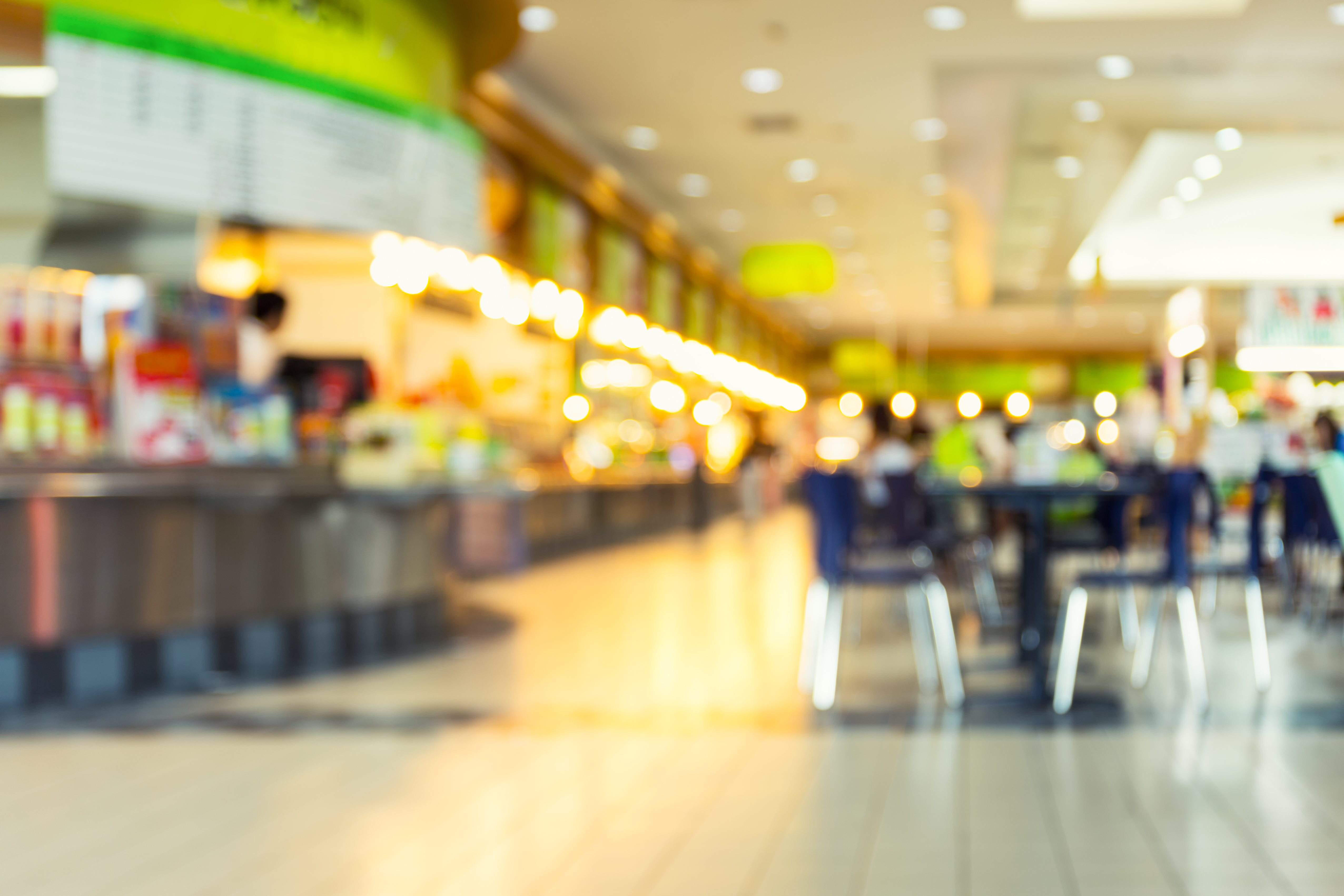 Arafat: Intrarea în zona de food-court din mall-uri se va face doar cu certificatul Covid
