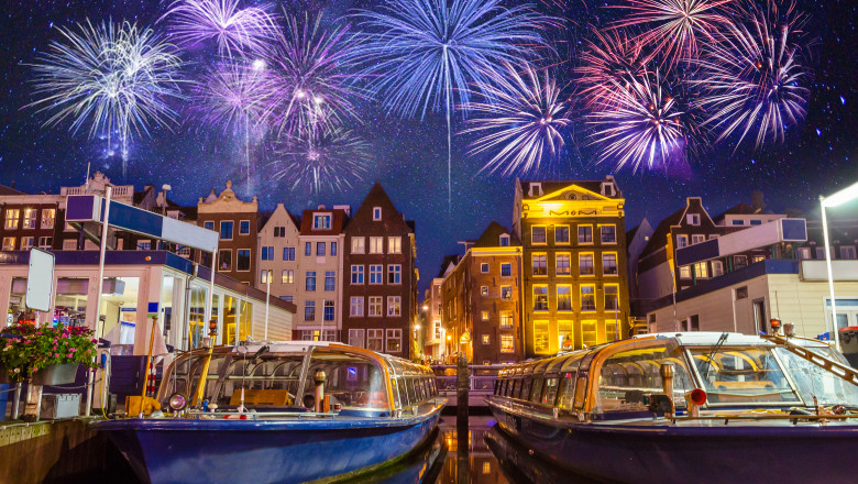 Foc de artificii la Amsterdam