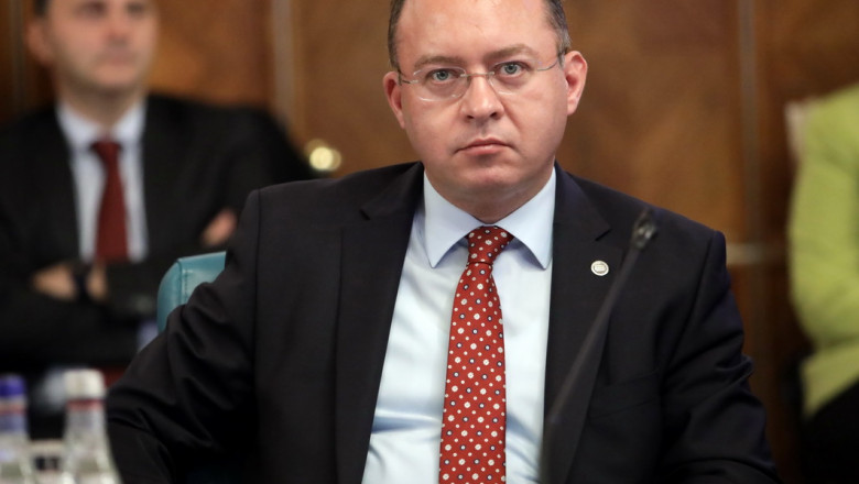 Ministrul de Externe Bogdan Aurescu. participa la sedinta de guvern