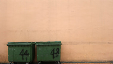 cosuri de gunoi containere singapore ghena