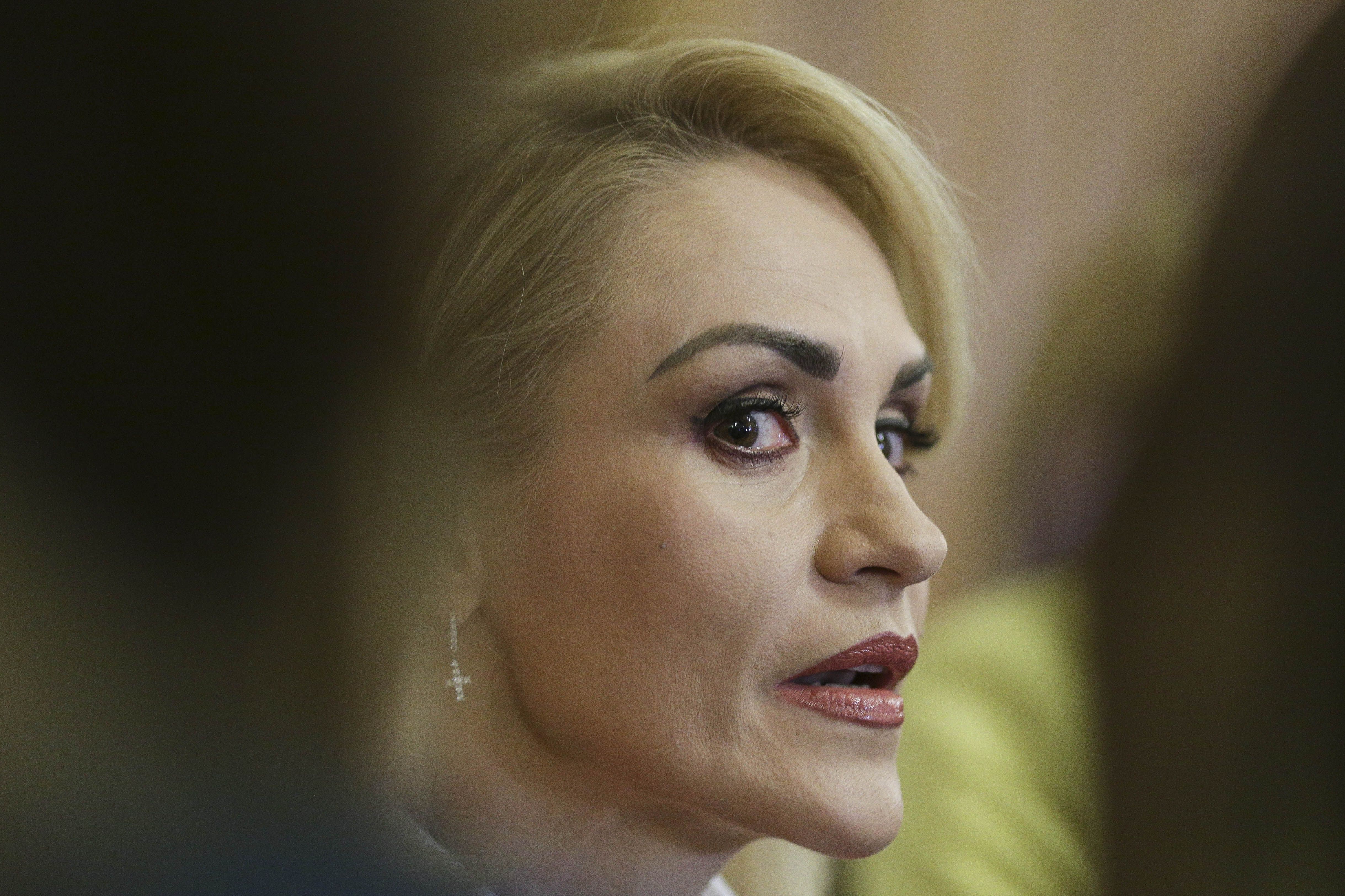 Gabriela Firea dă asigurări că nu va fi majorat tariful la transportul public din Capitală