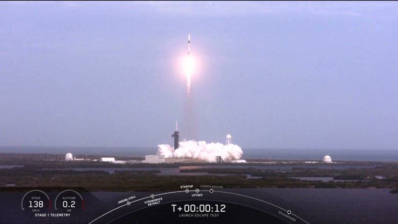 lansare-proba-crew-dragon-spacex