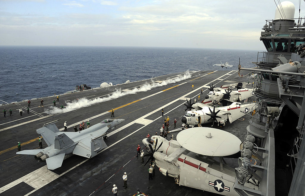 Un portavion american, în Marea Chinei de Sud. MAE de la Beijing denunţă o „demonstraţie de forţă”