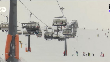 Turismul explodează în Alpii austrieci în sezonul de schi