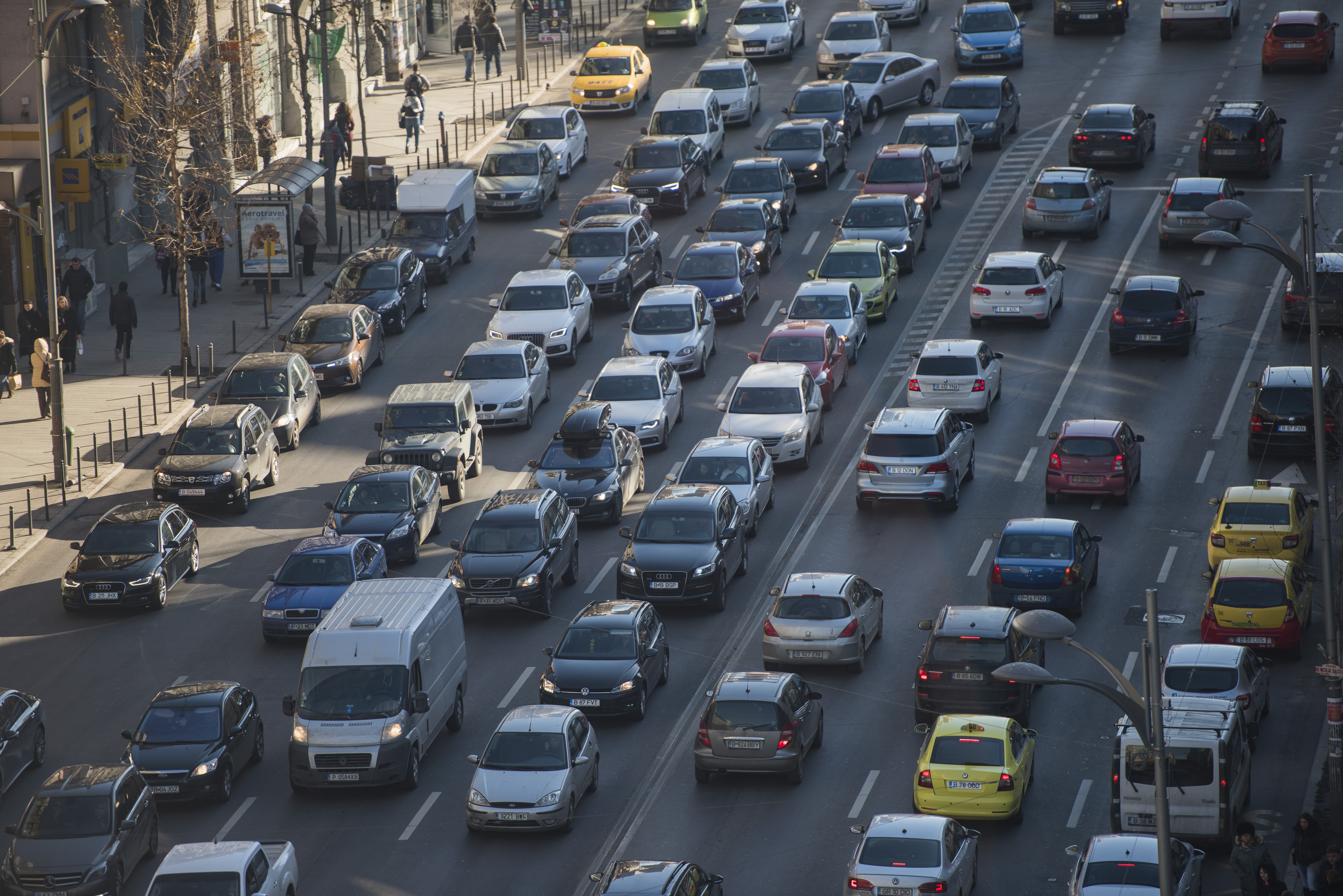 Bucureştenii care au plătit taxa Oxigen îşi primesc banii înapoi