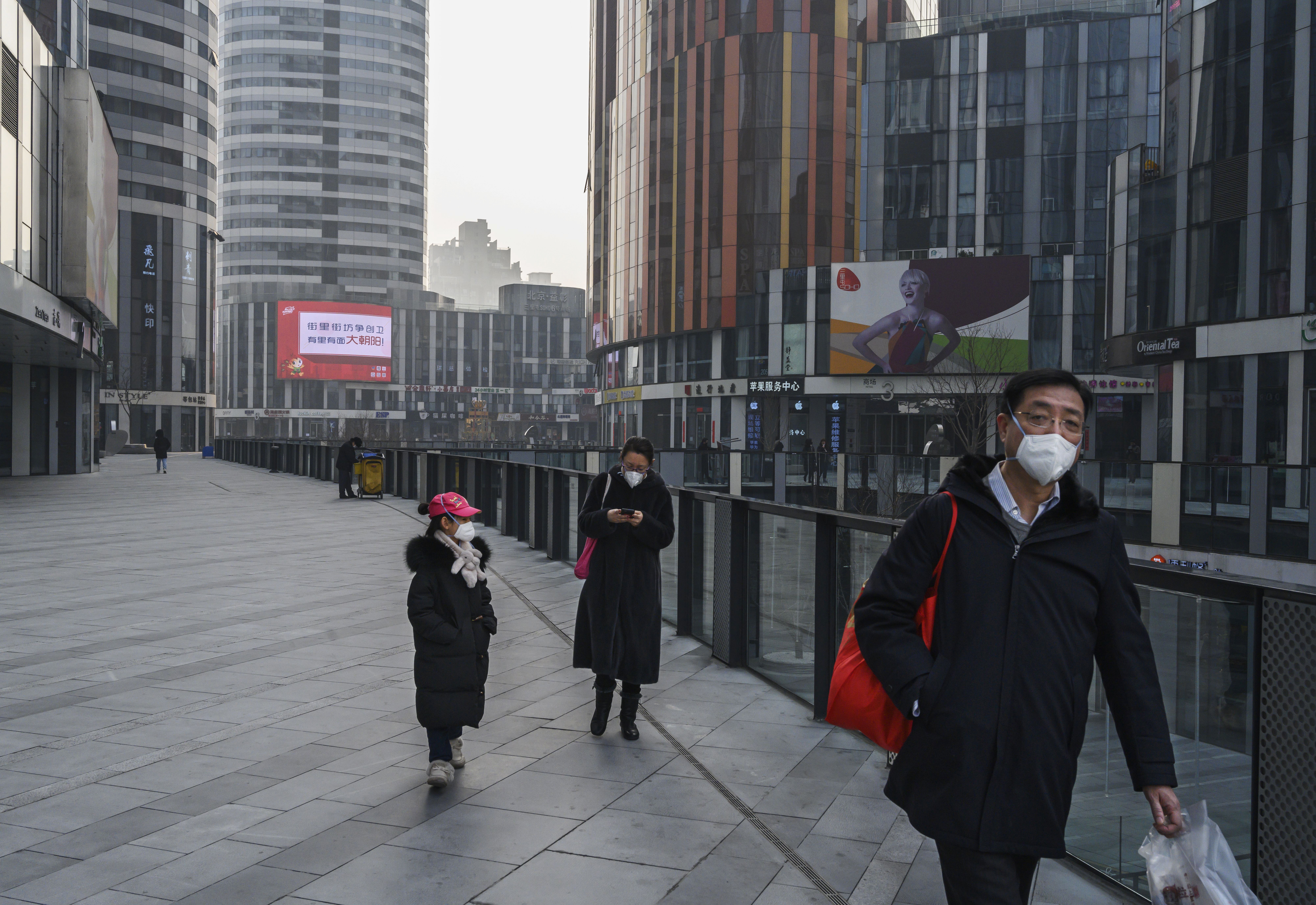 OMS liniștește Beijingul: Echipa de experți caută răspunsuri, nu vinovați pentru Covid-19