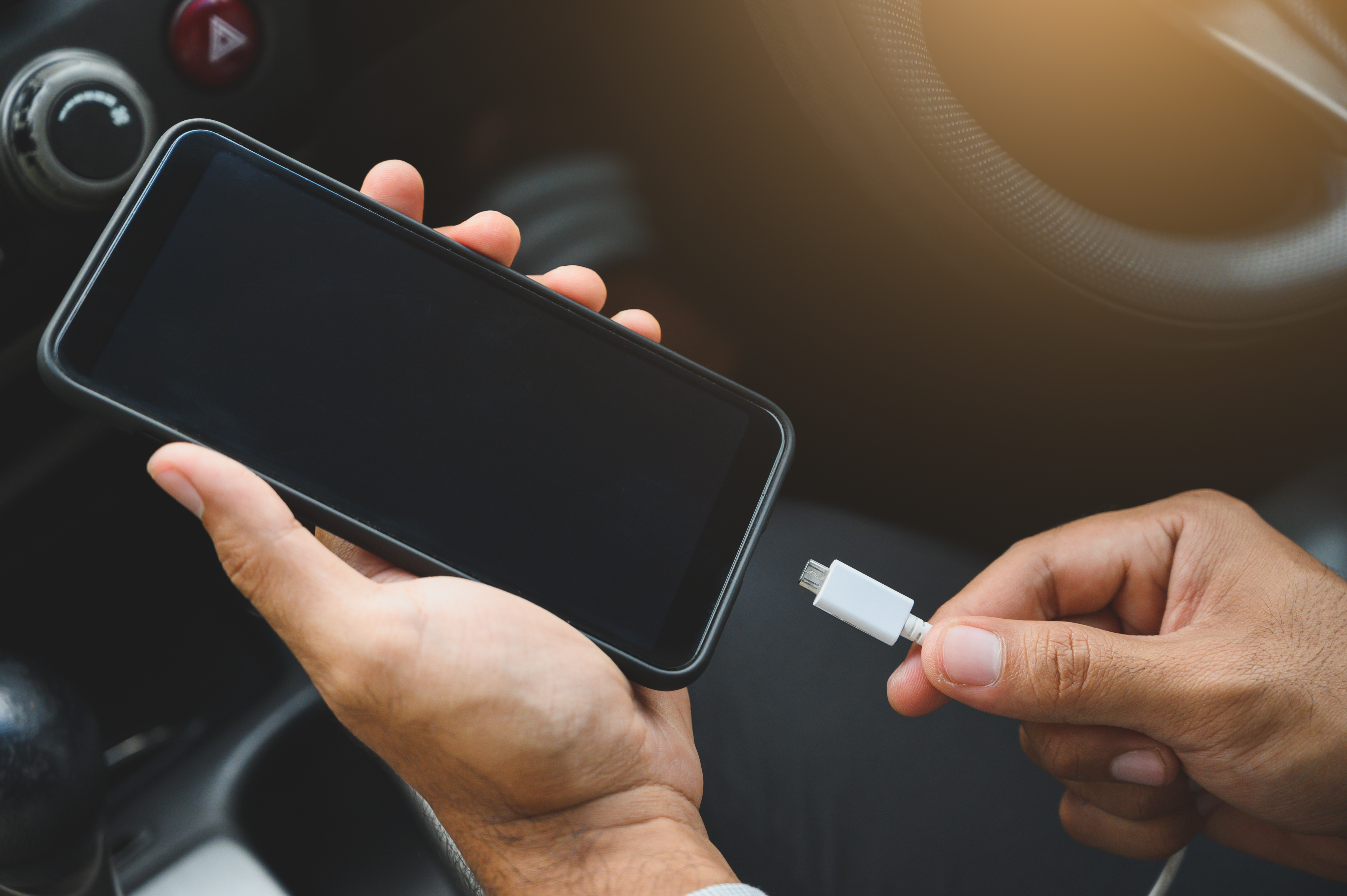 Încărcător universal pentru toate dispozitivele mobile, impus până la sfârșitul anului 2024