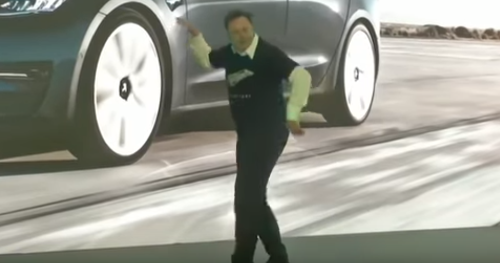 Tesla doboară toate recordurile și poate deveni cea mai valoroasă companie auto din lume