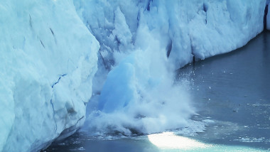 Global Warming Impacts Patagonia's Massive Glaciers