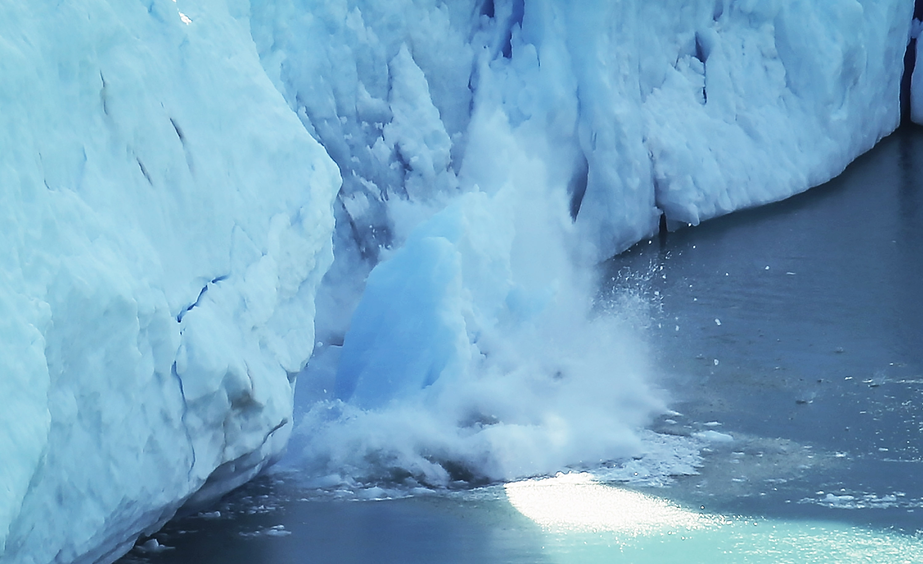 Primăvară în Antarctica, iarnă la Bucureşti. Polul Sud înregistrează cele mai mari temperaturi din istoria meteorologiei