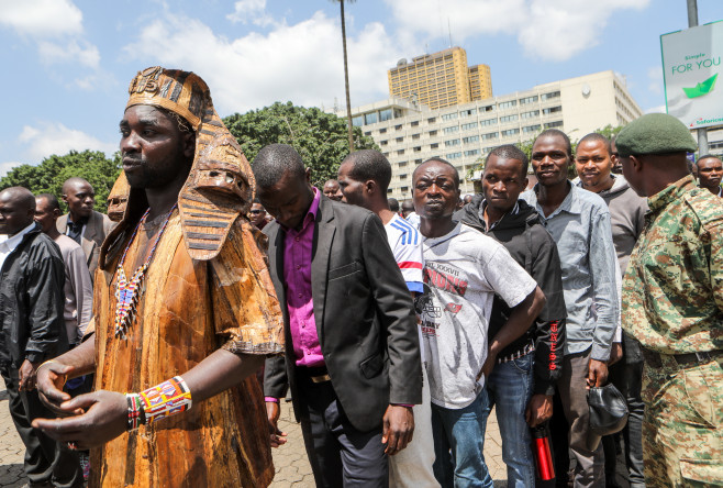 Kenyans to view the body of late Daniel arap Moi lying-in-state