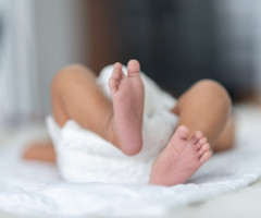 DSP Timiş: Testele refăcute la 7 nou-născuţi, declaraţi iniţial pozitivi, au ieşit negative. Alte 3 retestări în aşteptare