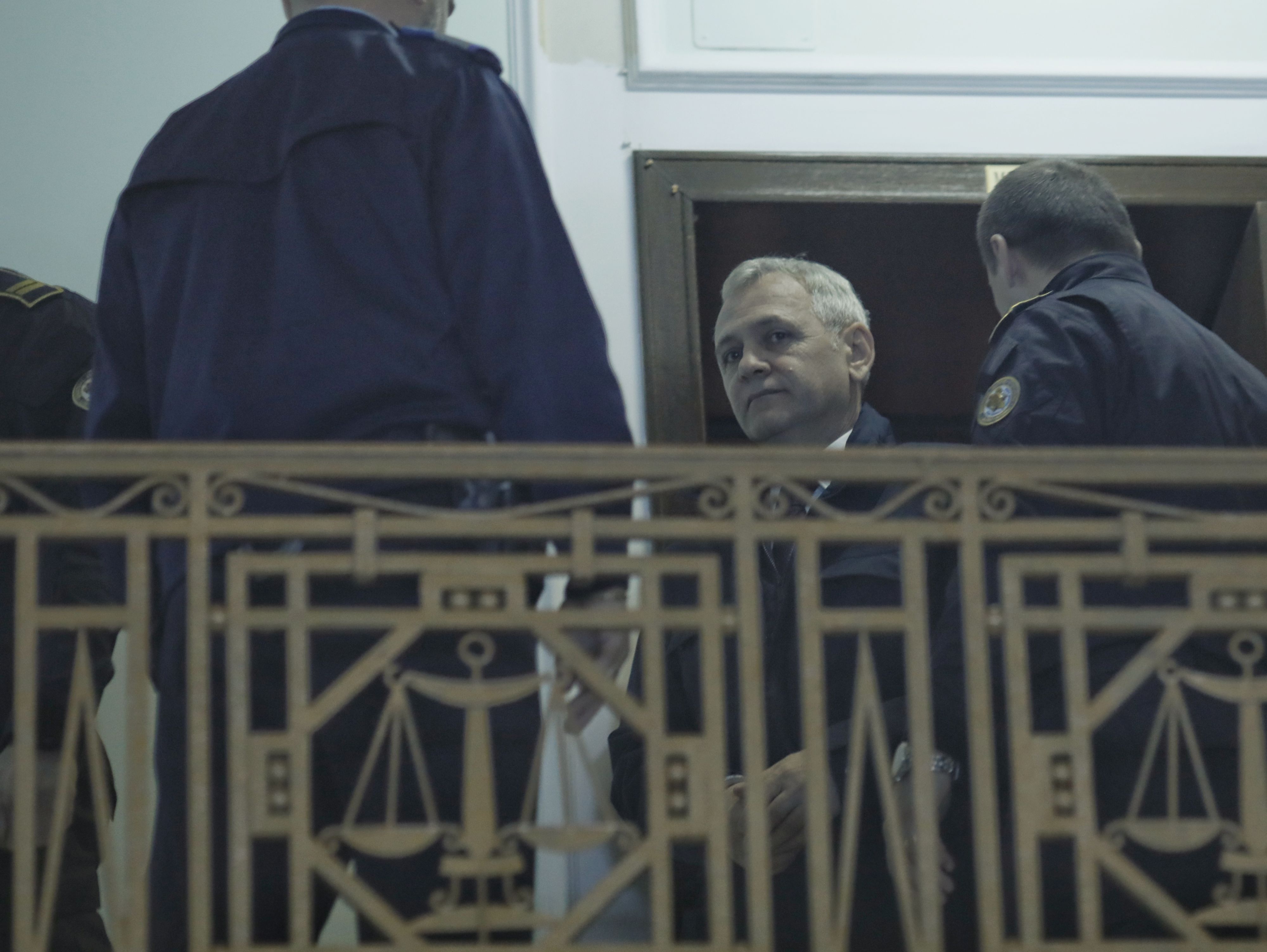 Liviu Dragnea are COVID. El a fost internat la spitalul Penitenciarului Jilava