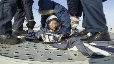 christina koch getty Expedition 61 Soyuz Landing