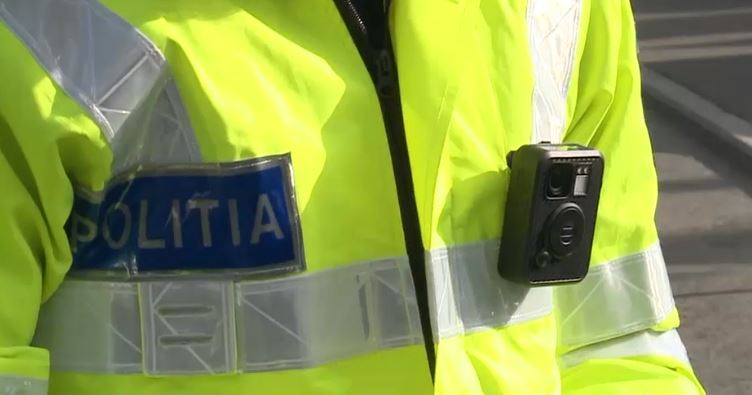 Polițiști cu body cam. Ce spun persoanele filmate de agenții de la rutieră sau de la ordine publică