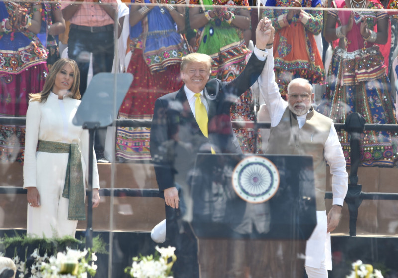 US Presedintele Donald Trump, primit pe un stadion plin, in India President Donald J. Trump in visits