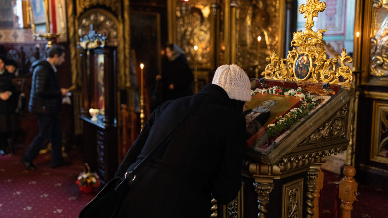 Contradicții privind organizarea pelerinajului de Sfântul Dimitrie în București.