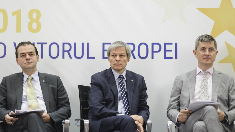 Ludovic Orban, Dacian Cioloș și Dan Barna.