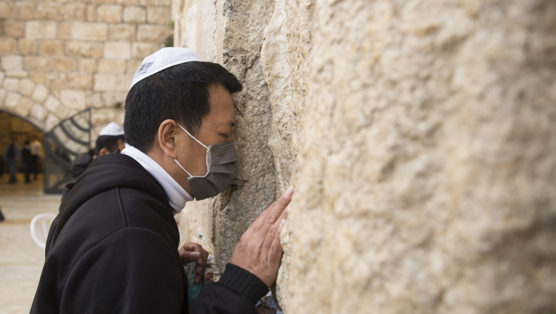 Rugăciune la Zidul Plângerii, Israel