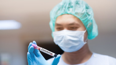 coronavirus test laborator eprubetă