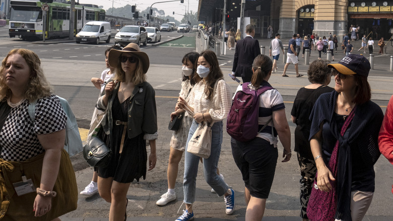 Melbourne Suffers Hazardous Air Quality As Bushfire Smoke Blankets City