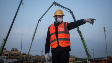 Cele 16 spitale temporare din oraşul chinez Wuhan au fost închise