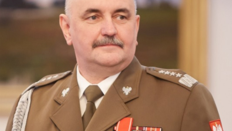 gen jaroslaw mika