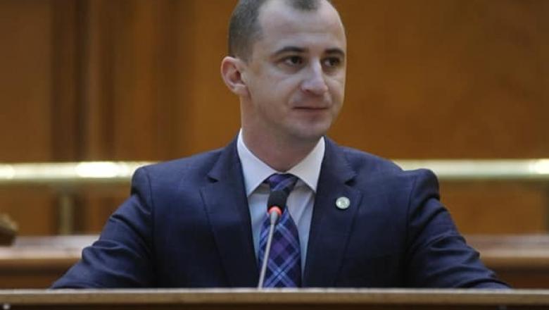 Alfred Simionis (PSD): De ce ai aduce gloanțe în Parlament?