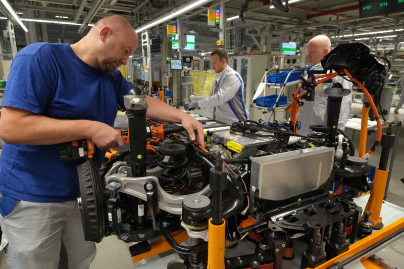 Volkswagen Launches ID.3 Electric Car Production