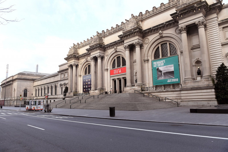 New York empty streets Museums and Broadway Theaters due to Coronavirus Lockdown as Mayor Diblasio says hospitals are 10 days away from running out of essential equipment