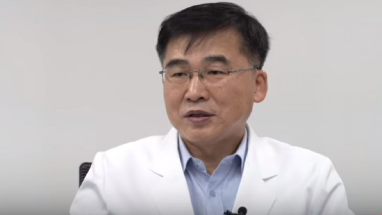 Profesorul Kim Woo-Jiu de la Spitalul Universitar Guro din Seul