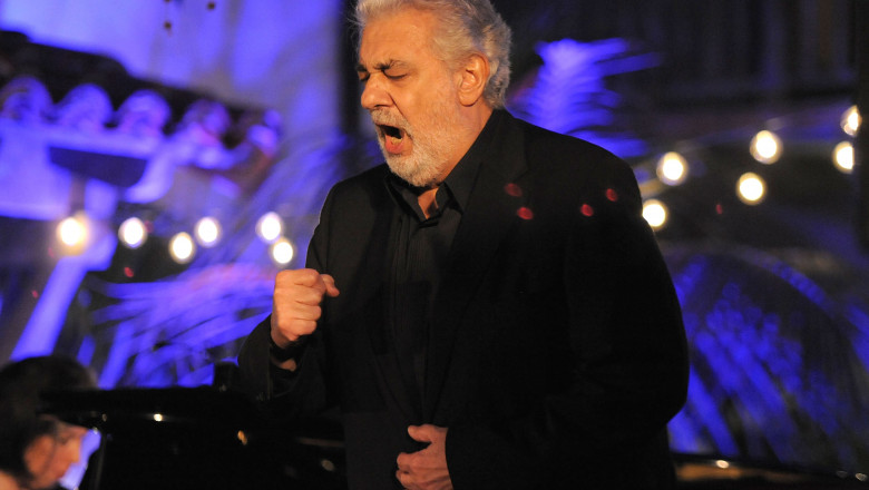 SANTA MONICA, CA - MAY 26: Tenor/conductor Placido Domingo attends an Unforgettable Evening benefiting The Alzheimer's Association hosted by Grey Goose at a Private Residence on May 26, 2013 in Santa Monica, California. (Photo by Angela Weiss/Getty Images for Grey Goose Vodka)