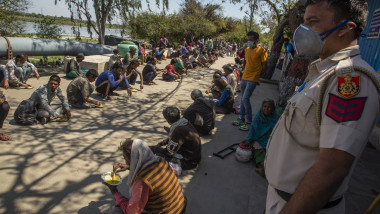 India Imposes Nationwide Lockdown As The Coronavirus Continue To Spread