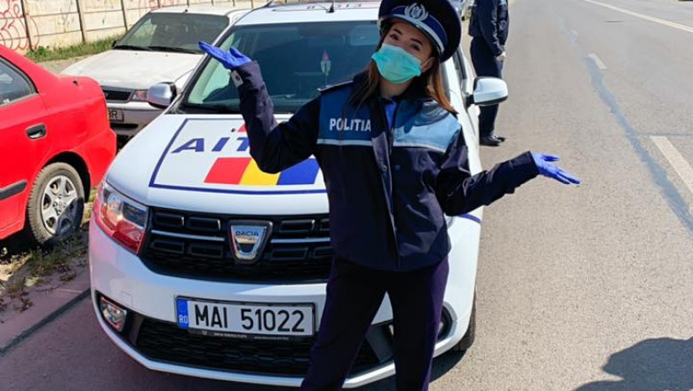 facebook larisa iordache în uniformă de poliție