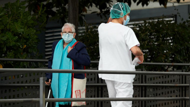 Spain Extends Coronavirus Lockdown As Death Toll Rises