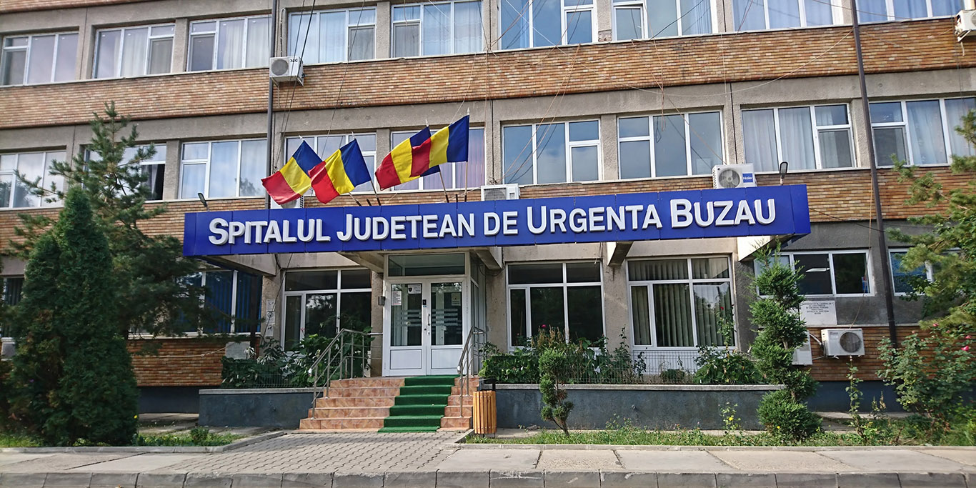 Proteste la Spitalul Judeţean Buzău după moartea unui tânăr de 25 de ani. Conducerea spitalului anunţă anchete
