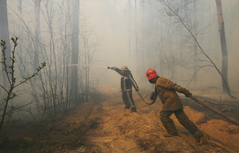 Incendiile de pădure la Cernobîl continuă de mai mult de o săptămână