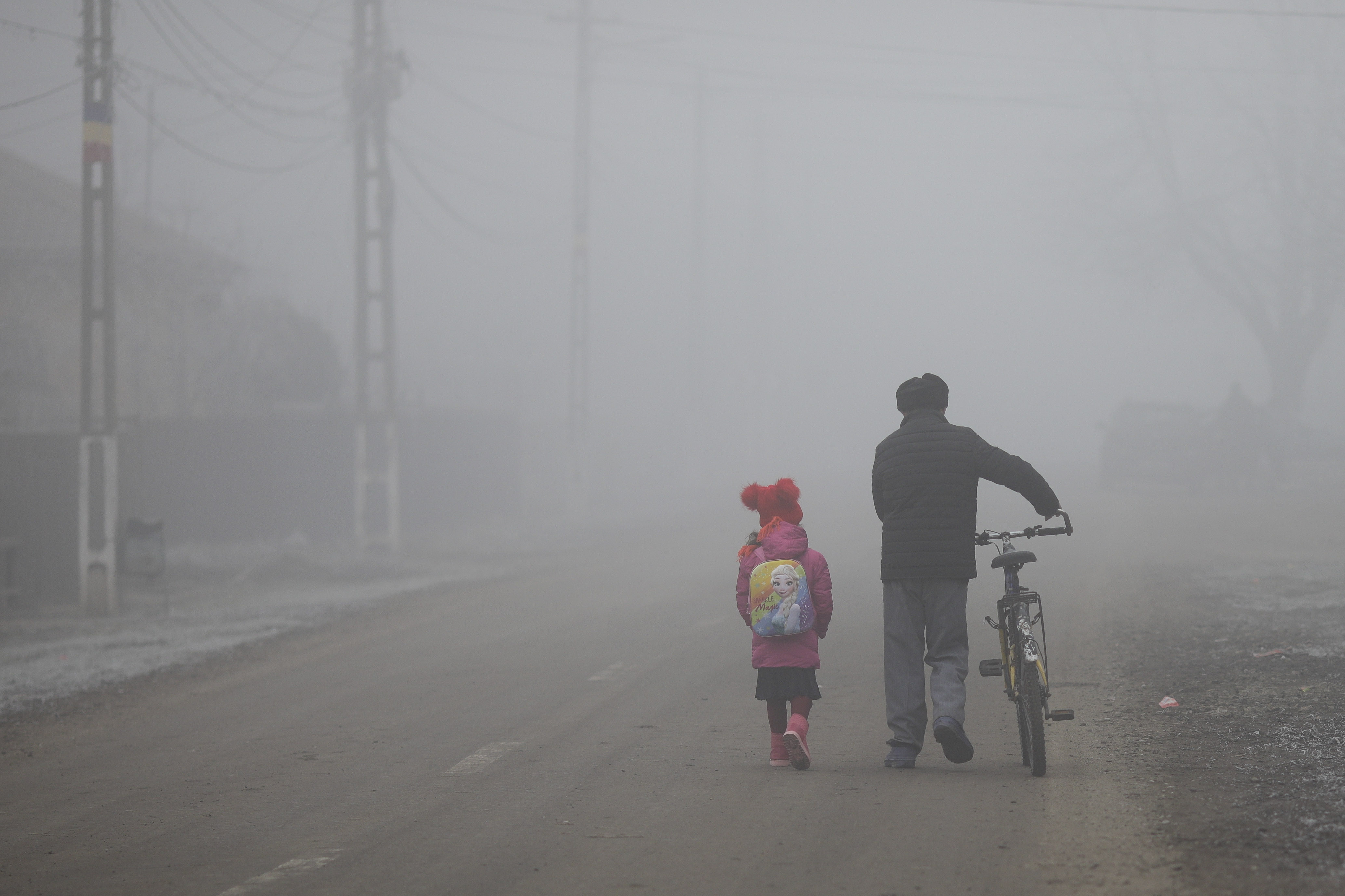Avertizare ANM: Cod galben de ceață în 26 de județe. Care sunt zonele afectate