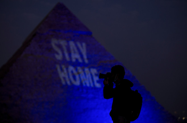 Giza Pyramids lights up on World Heritage Day