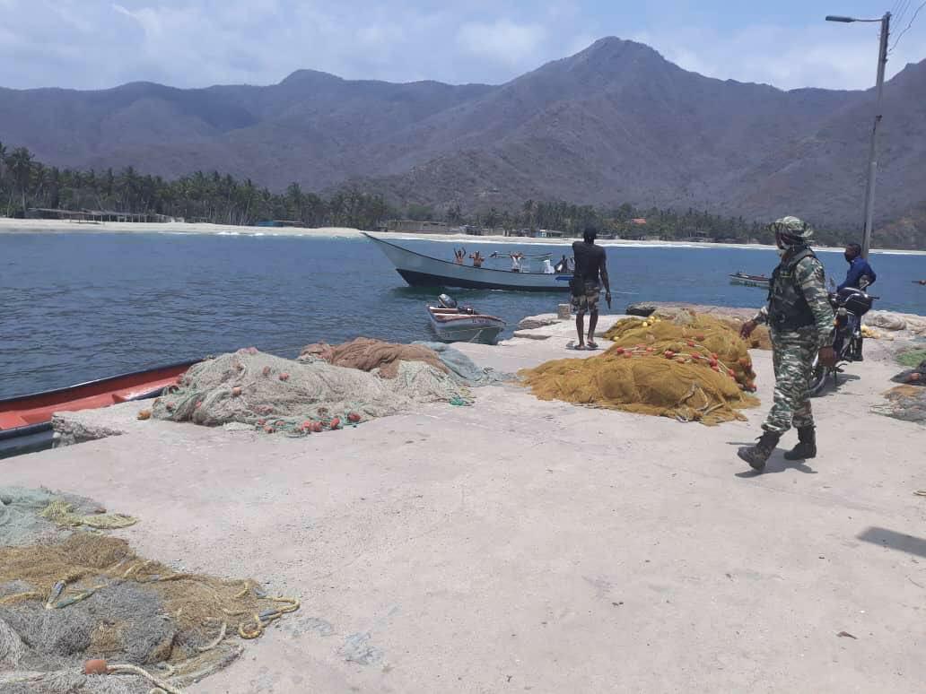 Tensiunile escaladează: Nicolas Maduro susține că opt nave cu 1.200 de rachete și un submarin din SUA vizează Venezuela