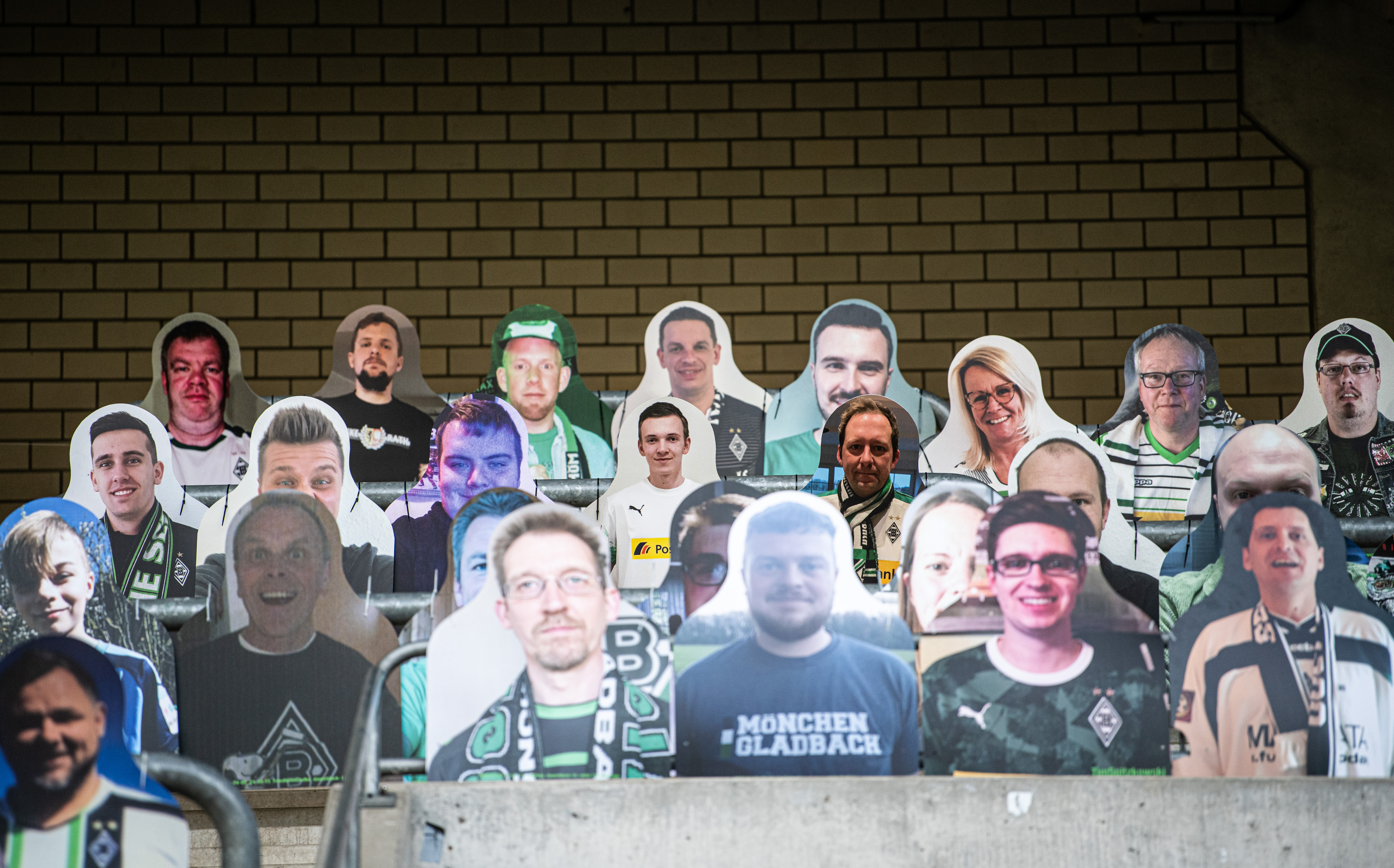 GettyImages fani fotbal borussia stadion germania pandemie