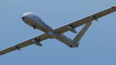 drona Hermes 900