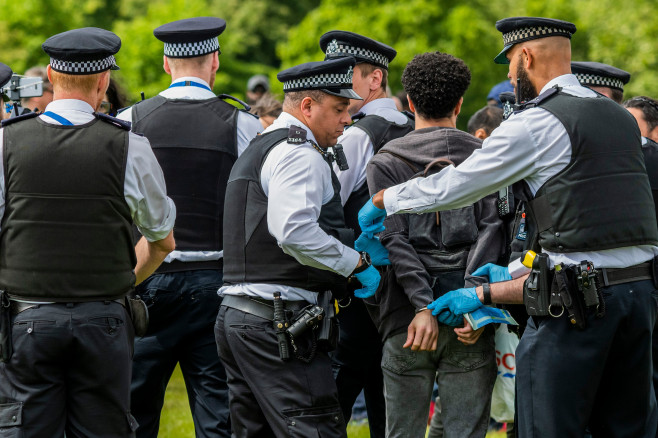 Mass Gathering against the Coronavirus Lockdown, Hyde Park, London, UK - 16 May 2020