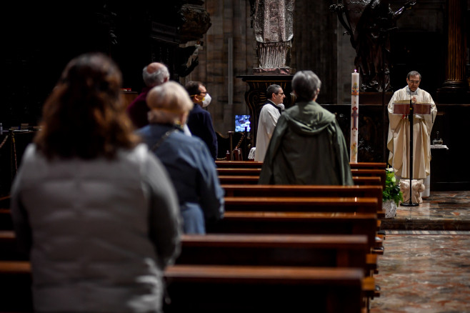 Coronavirus, Riprese le messe nella cattedrale del Duomo