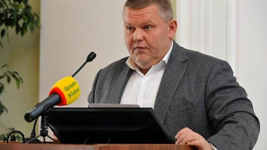 deputatul ucrainean valeri davidenko a fost gasit impuscat in biroul sau